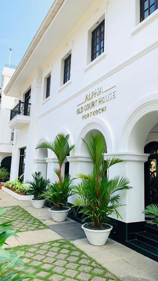Hotel Alpha Old Court House à Kochi Extérieur photo