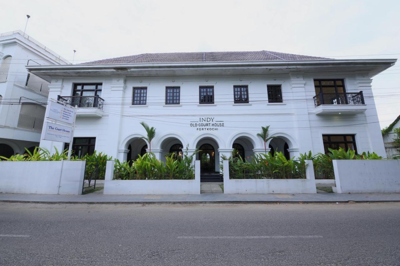 Hotel Alpha Old Court House à Kochi Extérieur photo
