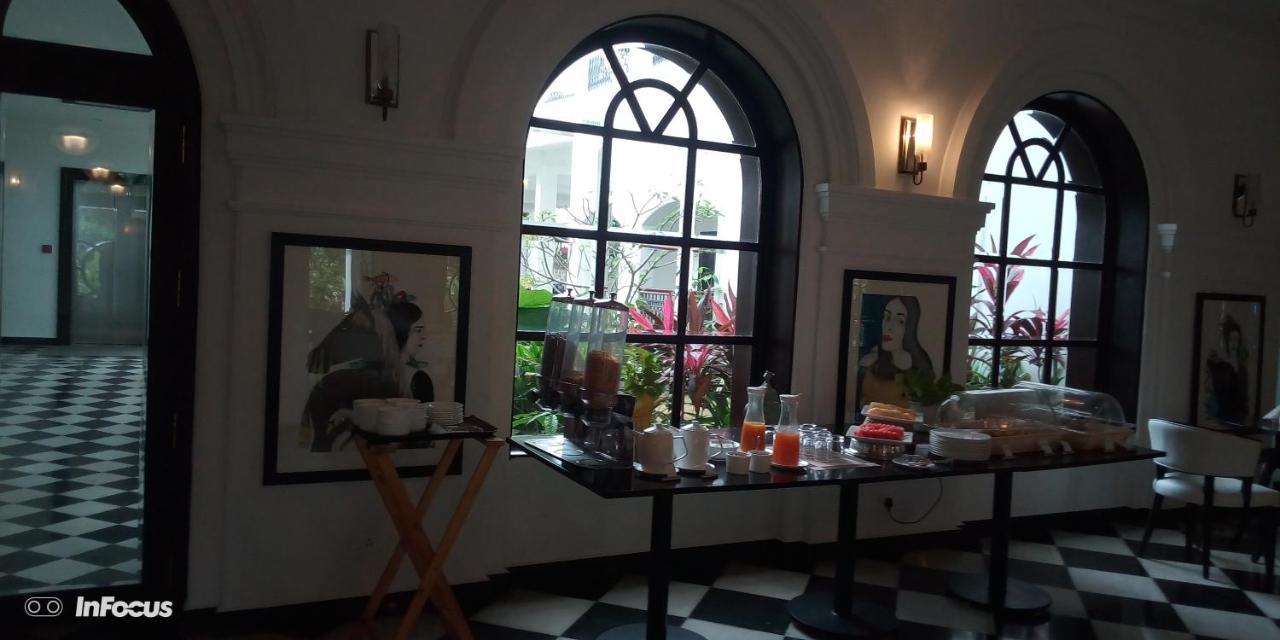 Hotel Alpha Old Court House à Kochi Extérieur photo